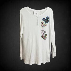 DISNEY Henley Shirt Men's SIZE XL White Mickey Authentic Embroidered Patches